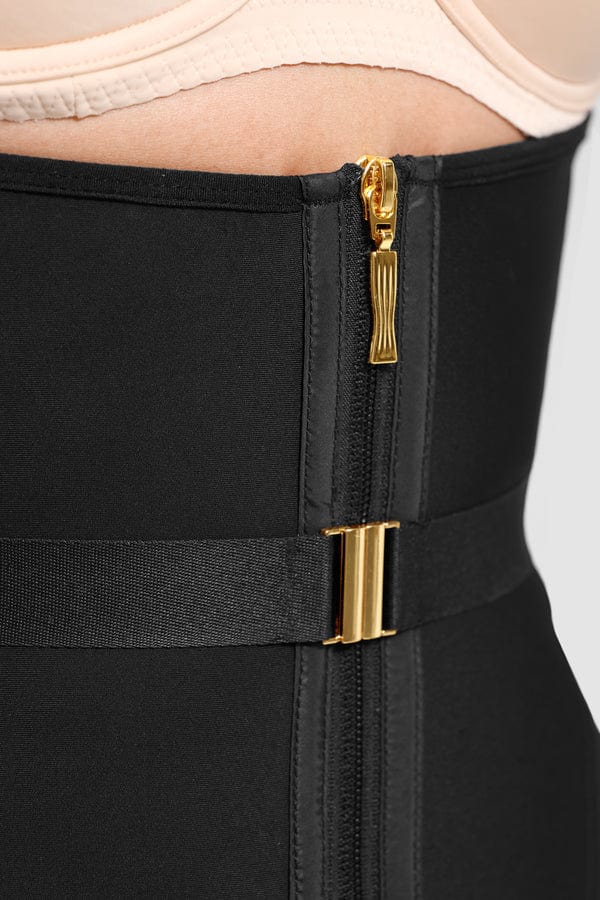CurvyPower | UK Waist Trainer Steel-Boned Waist Trainer Shapewear with Fan Lacing and Adjustable Front Buckle